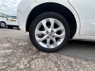 /photos/11337/75aa8763-a1c9-406f-8c24-204932b3979e_i320x240.jpg